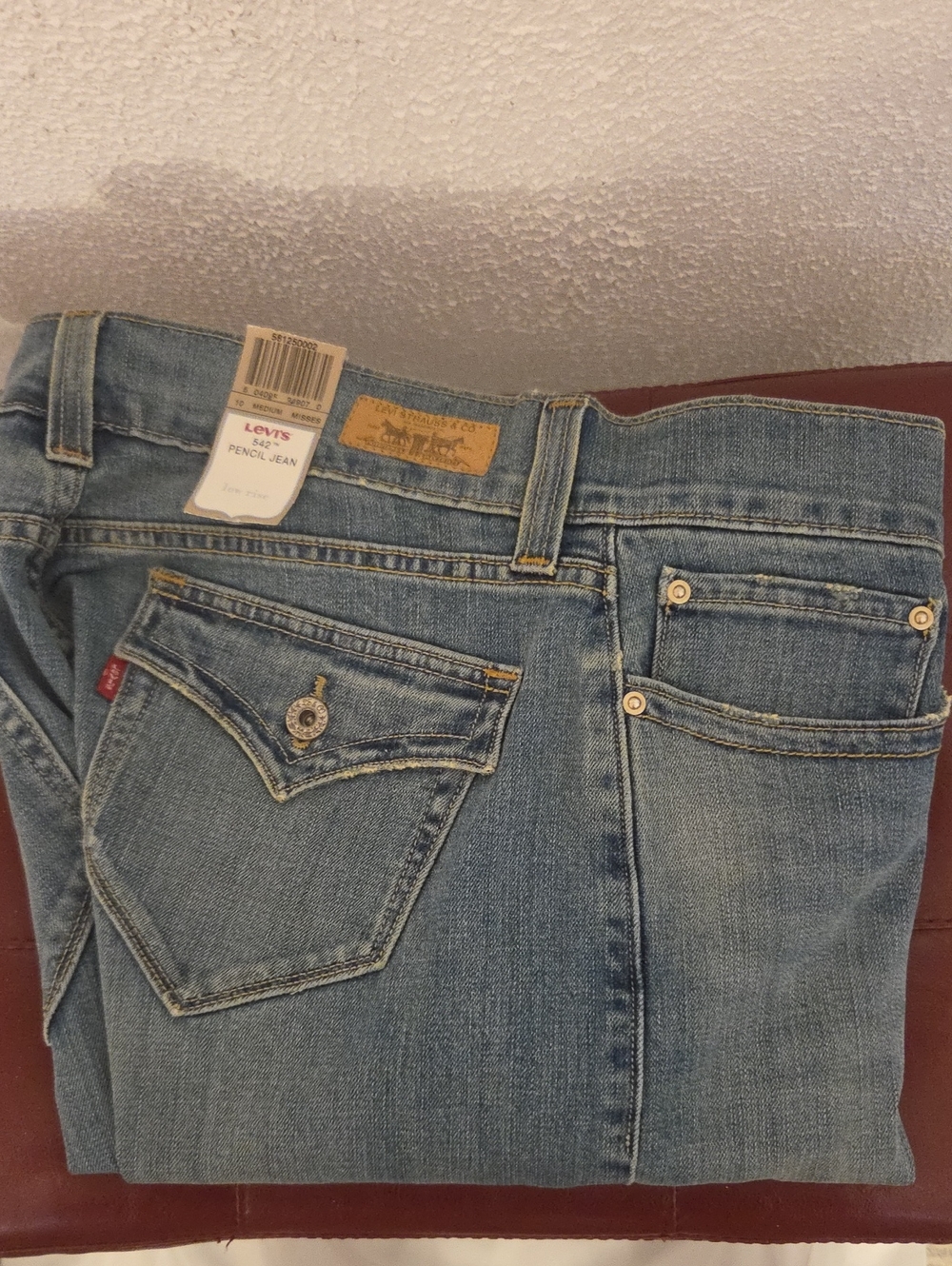 Levi's Light Blue Straight Leg Women's Jeans